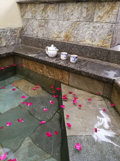 Bathroom 4, Lianyungang Donghai Shisu Onsen Villa, Lianyungang