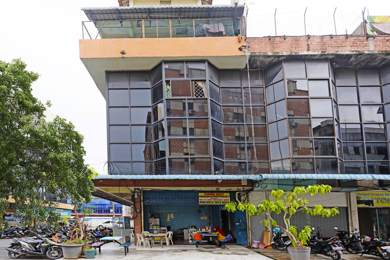 Exterior & Views 2, Spot On 91591 Rafika Homestay Syariah, Batam