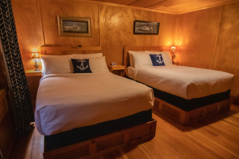 Bedroom 4, Anchor Inn Resort, Lincoln