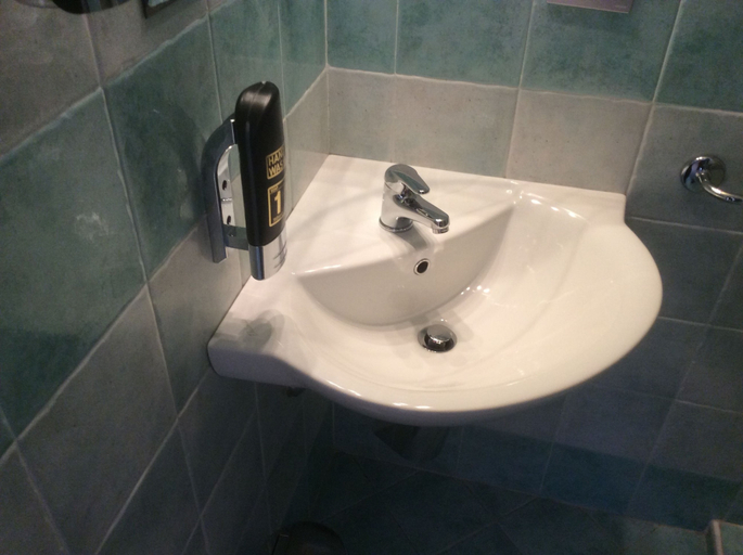 Bathroom 4, Hotel Silvana Garnì, Brescia