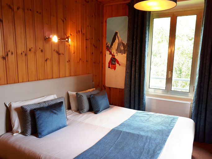 Bedroom 3, L'Aiguille du Midi, Haute-Savoie