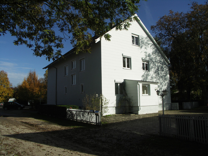 Exterior & Views 2, ARRIVEL Pension Haus am Bach, Freising