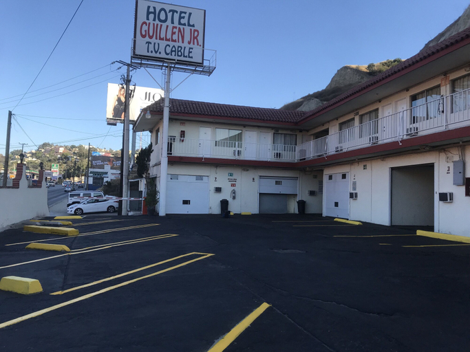 Others 4, Hotel Guillen Jr, Tijuana