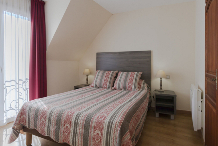 Bedroom 3, Normandy Country Club, Orne