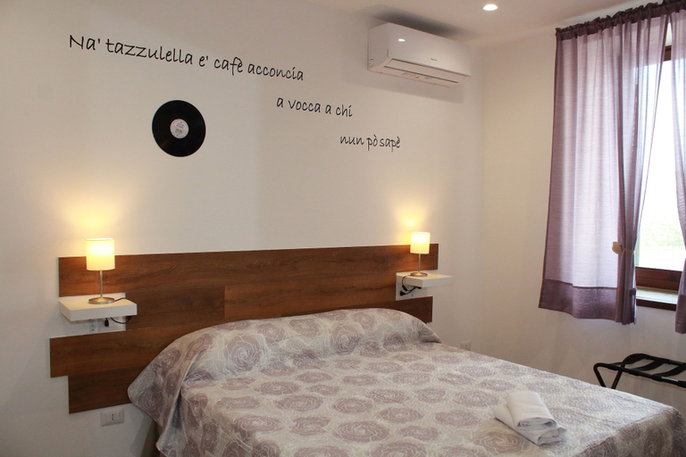 Bedroom 5, B&B Allerìa, Napoli
