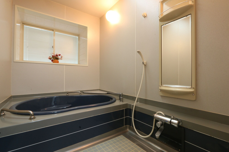 Bathroom 3, Sunflower City Hotel, Setouchi