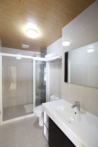 Bathroom 5, Anping 72 Hostel, Tainan