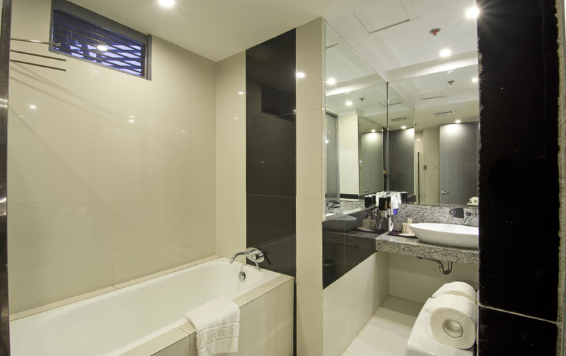 Bathroom 4, Hive Hotel and Convention Place, Quezon City