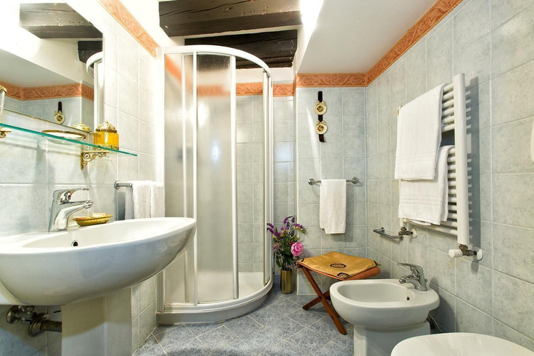Bathroom 5, Ca' della Loggia, Venezia