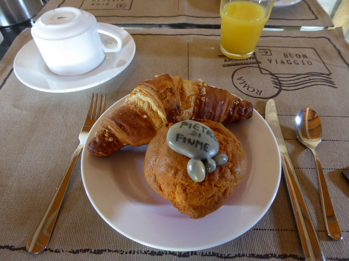 Food & Drinks 5, Pietre di Fiume, Benevento