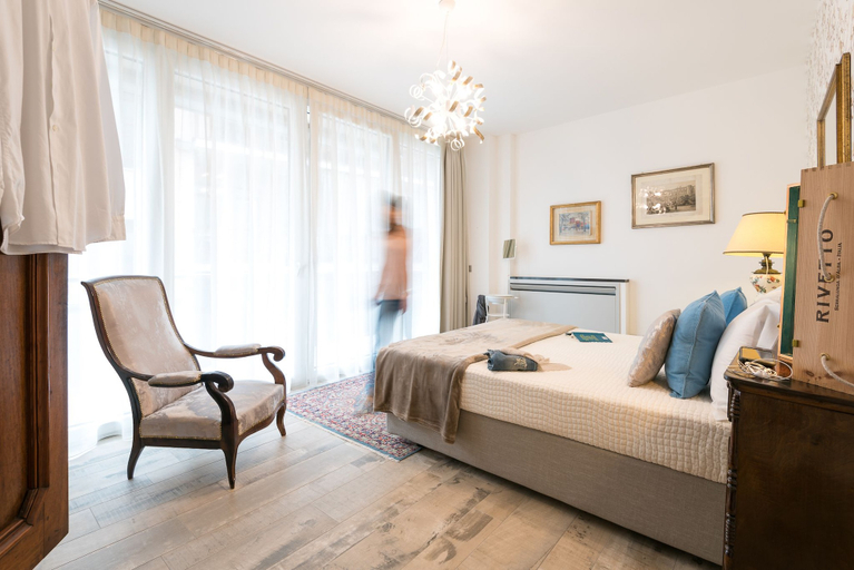 Bedroom 2, Rivetto Suites, Cuneo