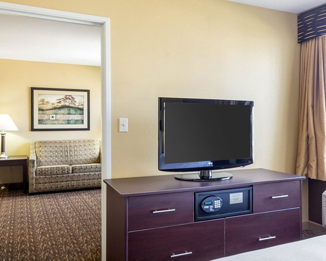 Others 5, MainStay Suites Minot, Ward