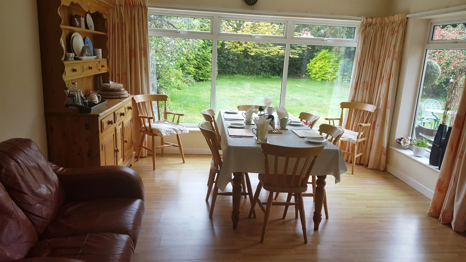 Others 4, Gayton B&B, Solihull