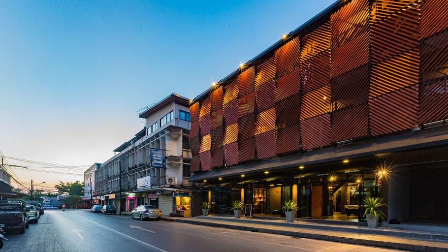 Exterior & Views 2, Srisuksant Square - Hostel, Mueang Krabi