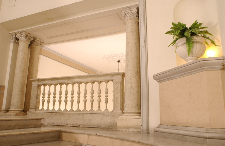 Others 4, Il Gattopardo Relais, Rome
