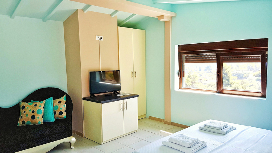 Bedroom 4, Bungalow White Apartments and Suites, Central Macedonia