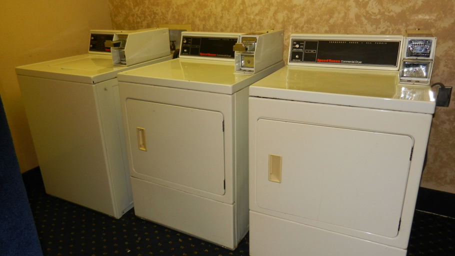 Others 5, Super 8 by Wyndham Potosi, Washington