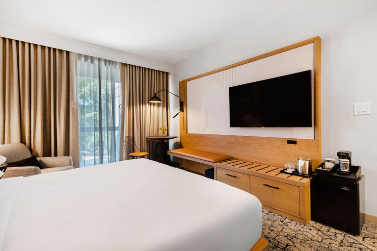 Bedroom 3, Sheraton Chapel Hill Hotel, Orange