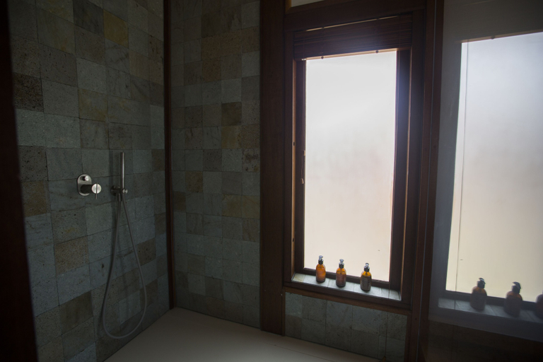 Bathroom 4, Sentidos Beach Retreat - Design Hotels, Jangamo