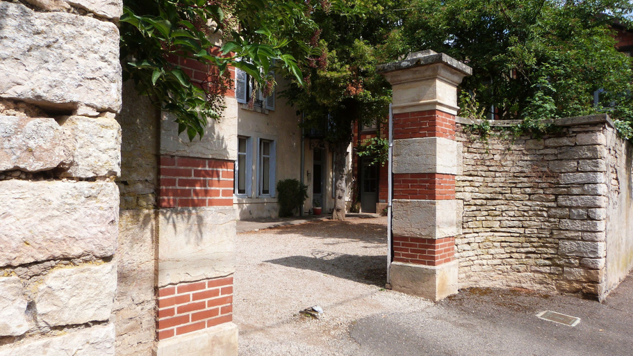 Exterior & Views 2, La Maison du Cremant, Côte-d'Or