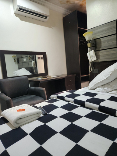 Bedroom 3, Kelin Hotel & Suite, Surulere