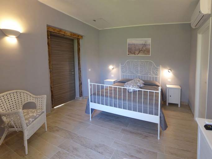 Bedroom 2, Pietre di Fiume, Benevento