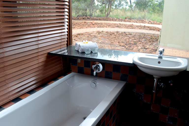 Bathroom 5, Elements Private Golf Reserve, Waterberg