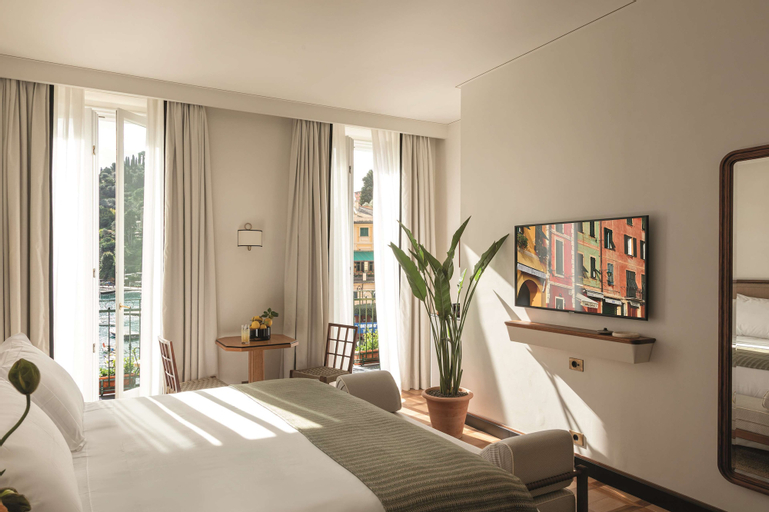 Bedroom 11