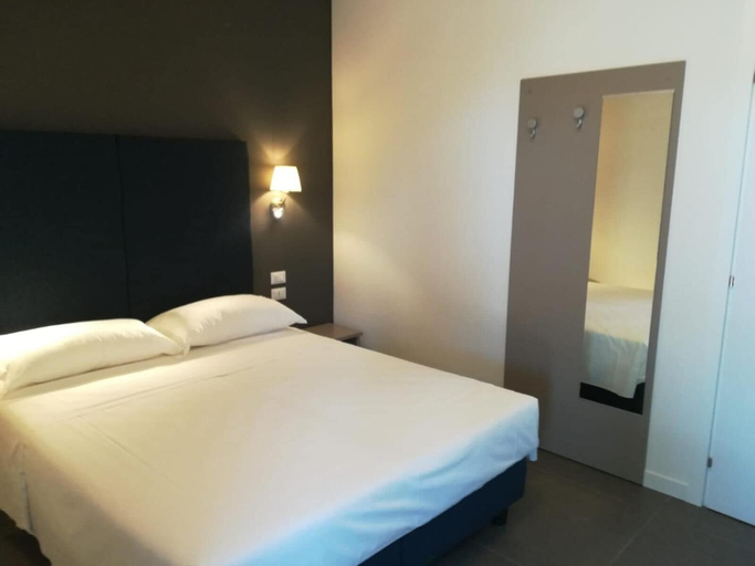 Bedroom 3, Garda Guest House, Verona