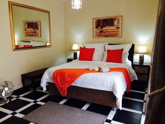Bedroom 3, Helderberg Guesthouse, City of Cape Town