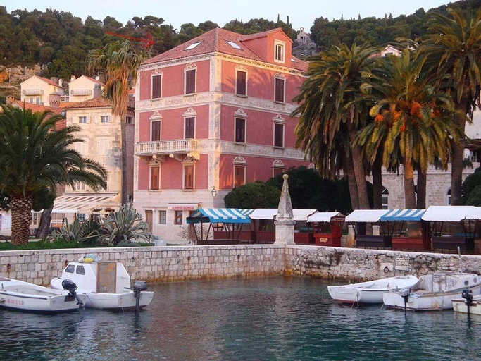 Exterior & Views 2, Hvar Attic Apartment, Hvar