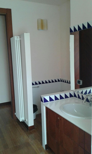 Bathroom 5, B&B Paradiso, Ancona
