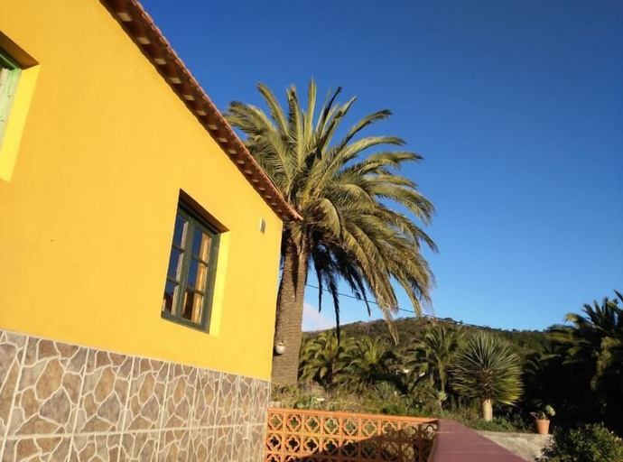 Exterior & Views 2, Casas Rurales Amparo Las Hayas, Santa Cruz de Tenerife