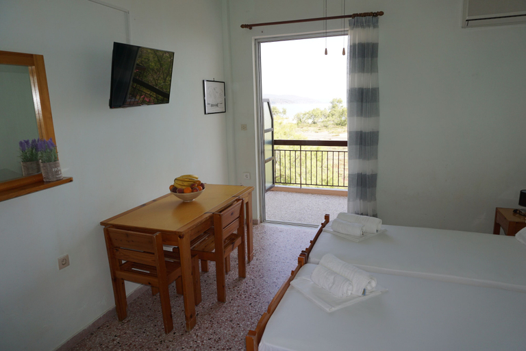 Bedroom 2, MariRena plaz, Peloponnese