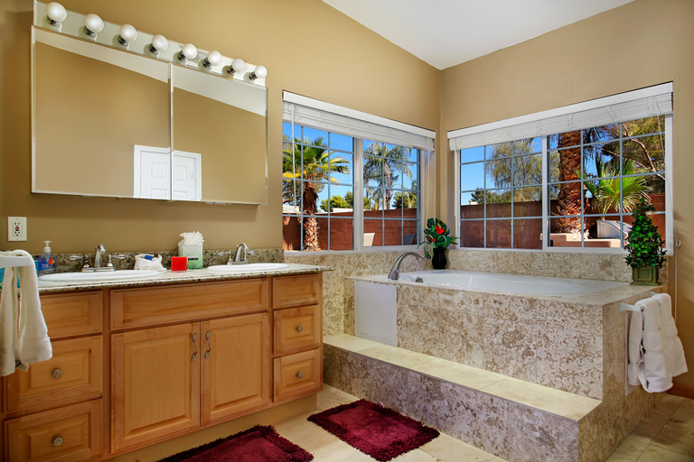 Bathroom, Fairview, Maricopa