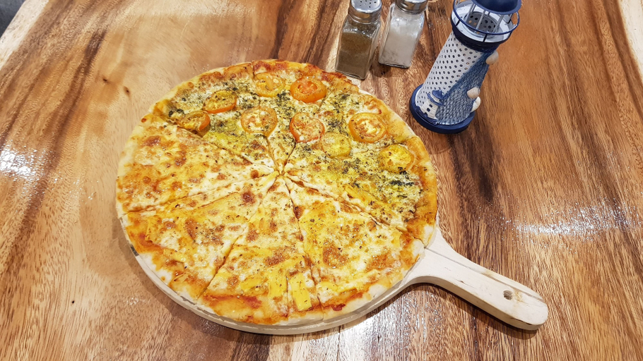Food & Drinks 5, White Breeze Palawan Boutique Hotel, Puerto Princesa City