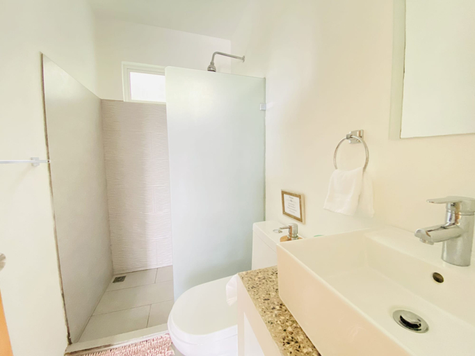 Bathroom, Altamar, Puntarenas