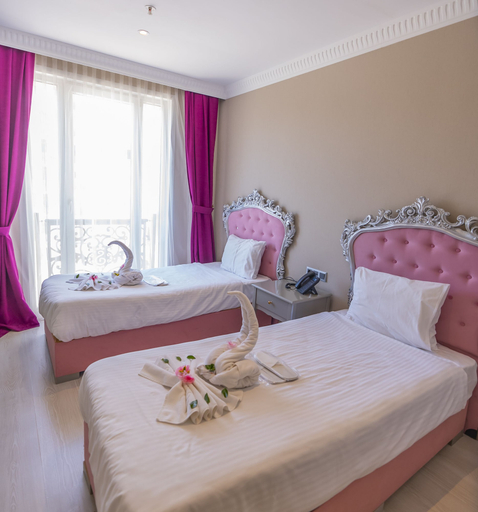 Bedroom 2, Sarot Thermal Palace Tatil Koyu - Halal Hotel, Mudurnu