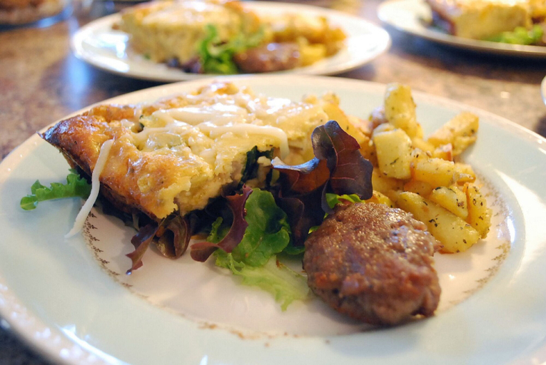 Food & Drinks 5, Applesauce Inn B&B, Antrim
