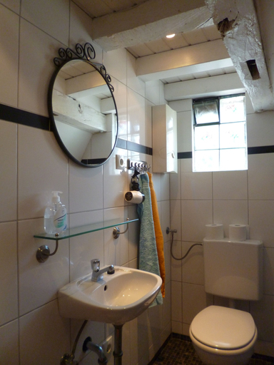 Bathroom 3, Haus des Handwerkers, Koblenz