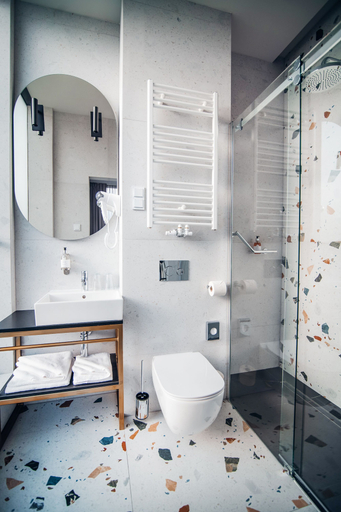 Bathroom 4, Liberte 33, an Ascend Collection Hotel, Poznań City