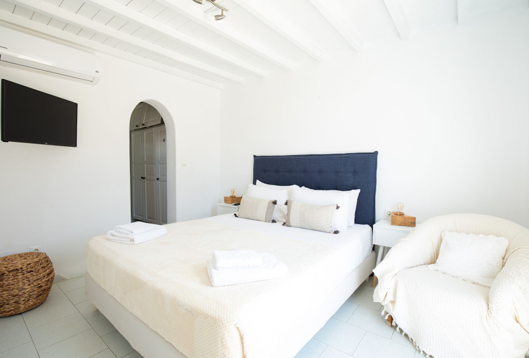 Bedroom 3, Levantes House Mykonos, South Aegean