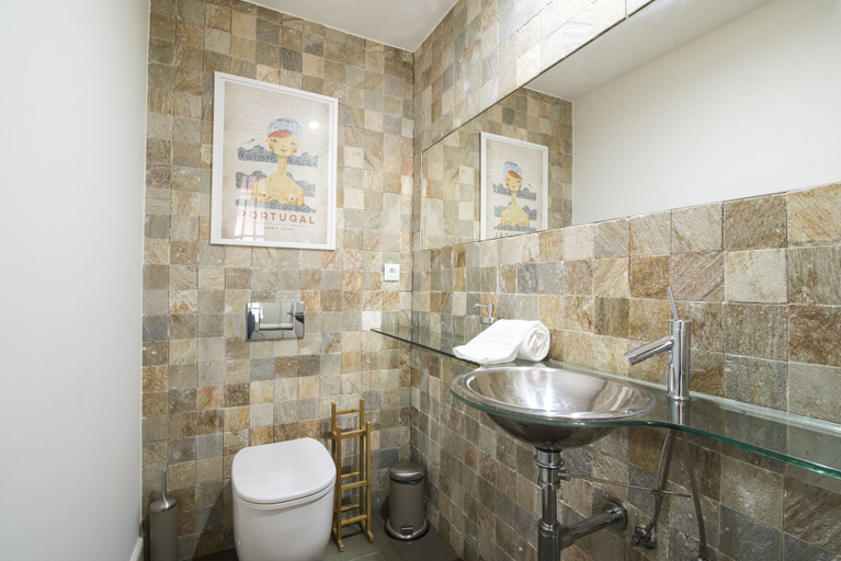 Bathroom 4, Alfama Concept by Homing, Lisbon