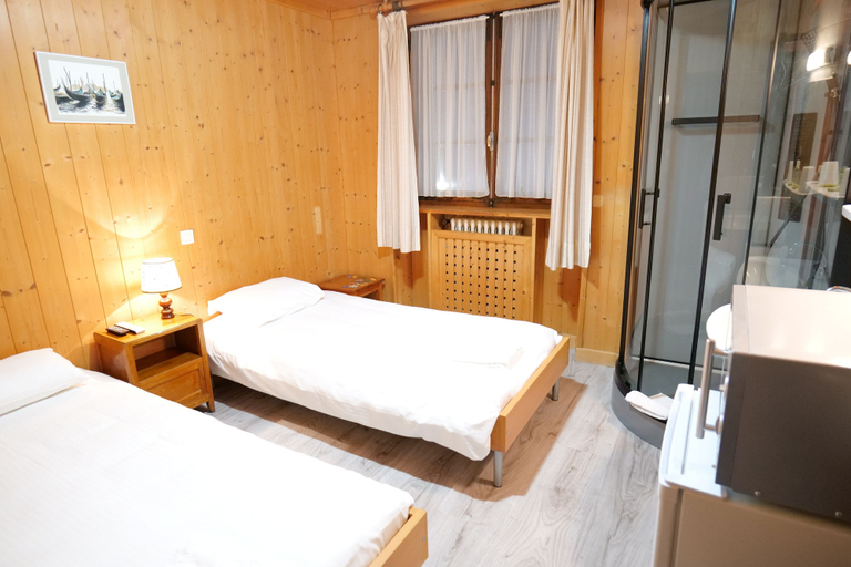 Bedroom 2, Résidence Le Bellevue, Savoie