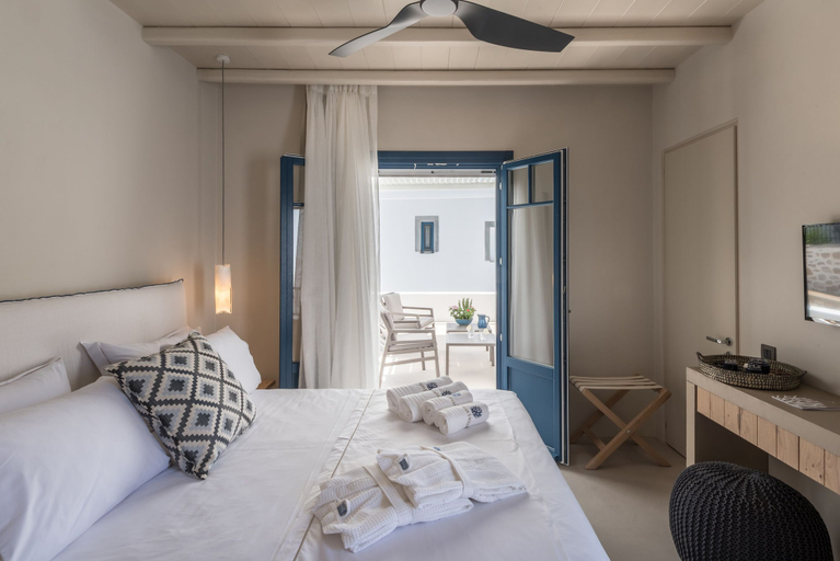 Bedroom 3, Sifnos House - Rooms & Spa, South Aegean
