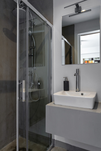 Bathroom 3, Athens City Center Apartment, Attica