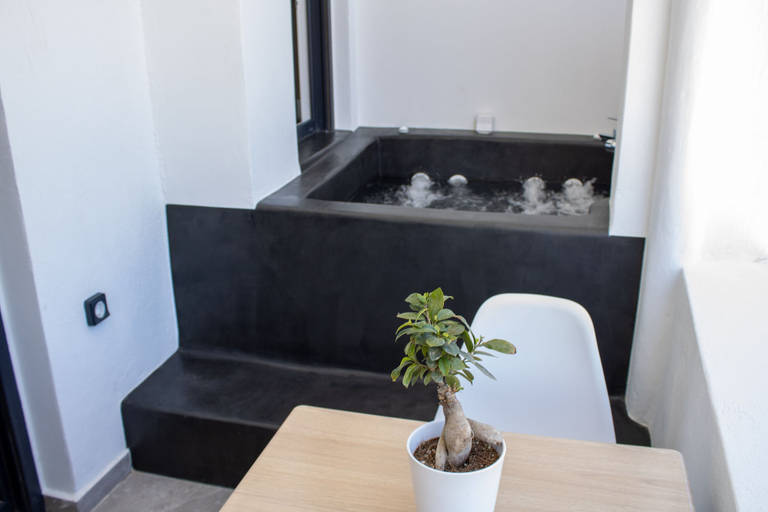Bathroom 5, George & Joanna Suites, South Aegean