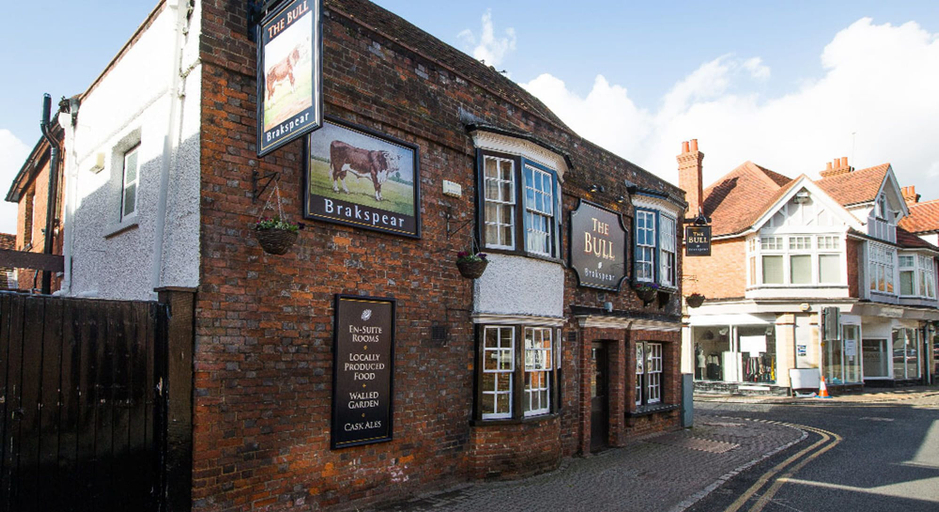 Exterior & Views, The Bull at Wargrave, Wokingham