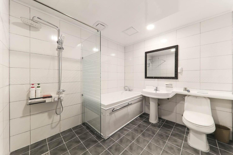 Bathroom 4, Major Hotel, Jeju