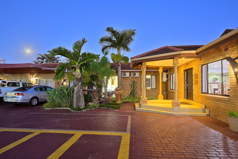 Exterior & Views 2, Gecko Inn Guest House, Uthungulu